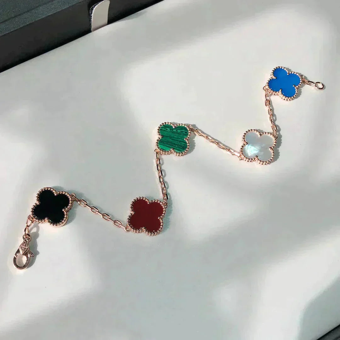 [AuraEcho]CLOVER 5 MOTIFS MULTICOLOR  BRACELET
