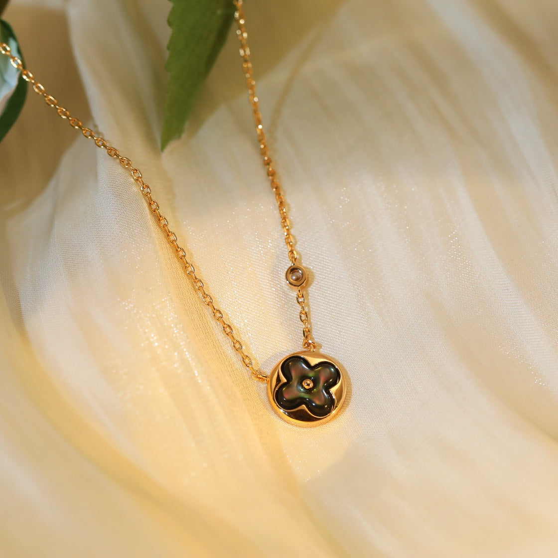 [AuraEcho]SUN PEDANT PINK GOLD 1 DIAMOND NECKLACE
