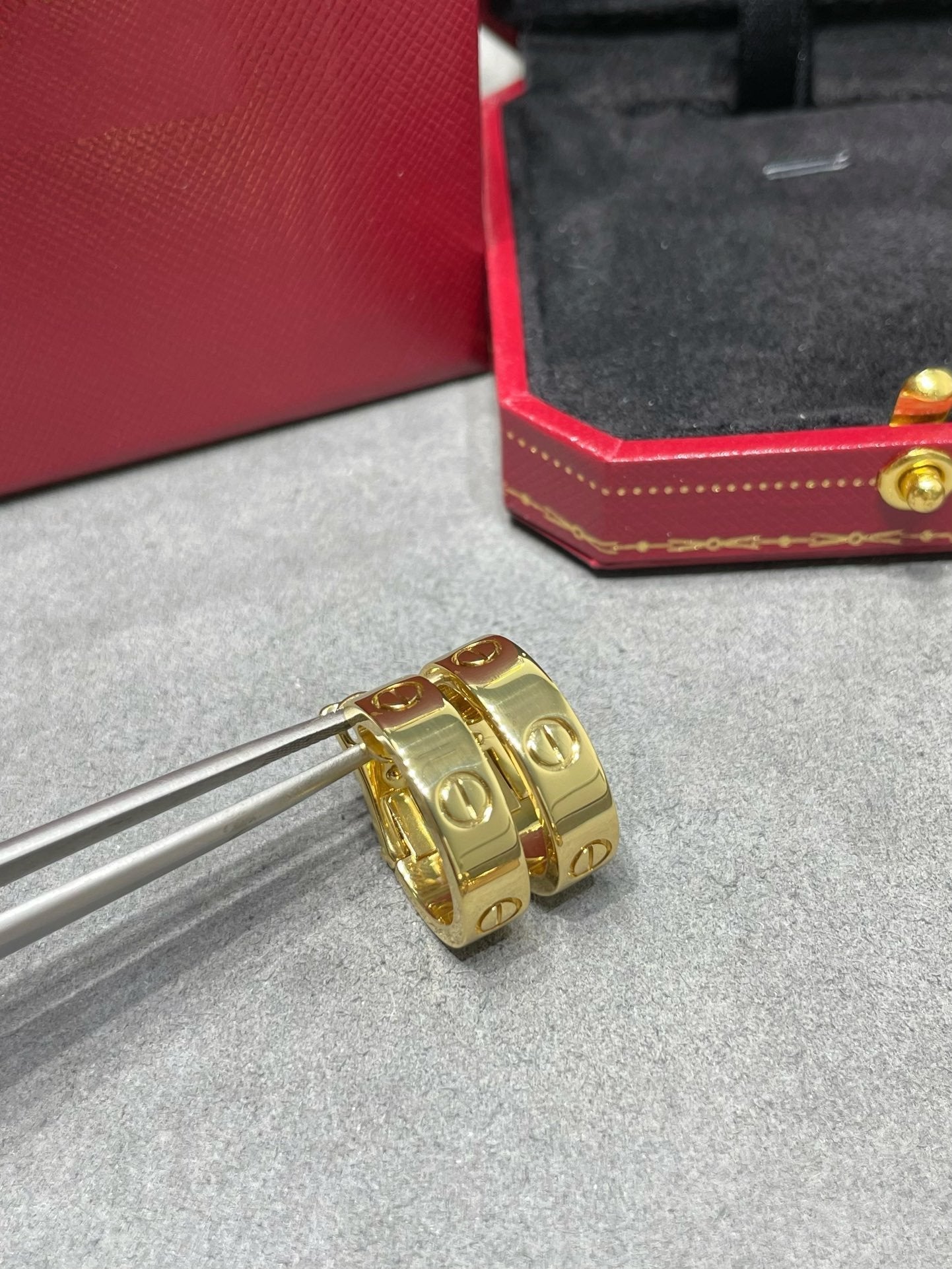 [AuraEcho]LOVE 5.5MM EARRINGS