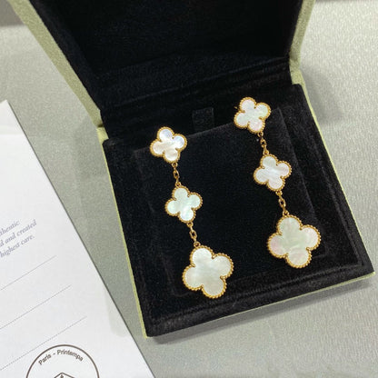 [AuraEcho]CLOVER MOP 3 MOTIFS GOLD EARRINGS