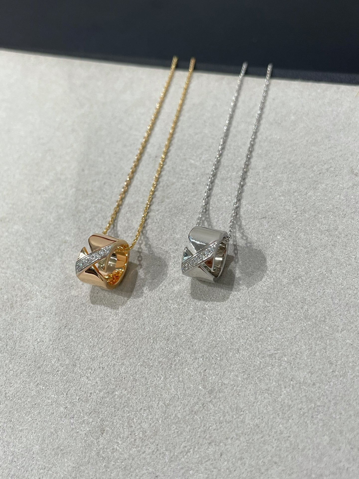 [AuraEcho]LIENS EVIDENCE DIAMOND NECKLACE