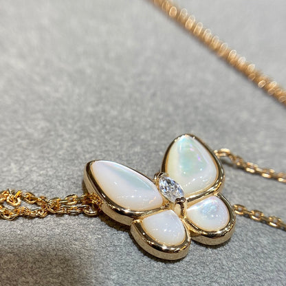 [AuraEcho]BUTTERFLY MOP DIAMOND NECKLACE