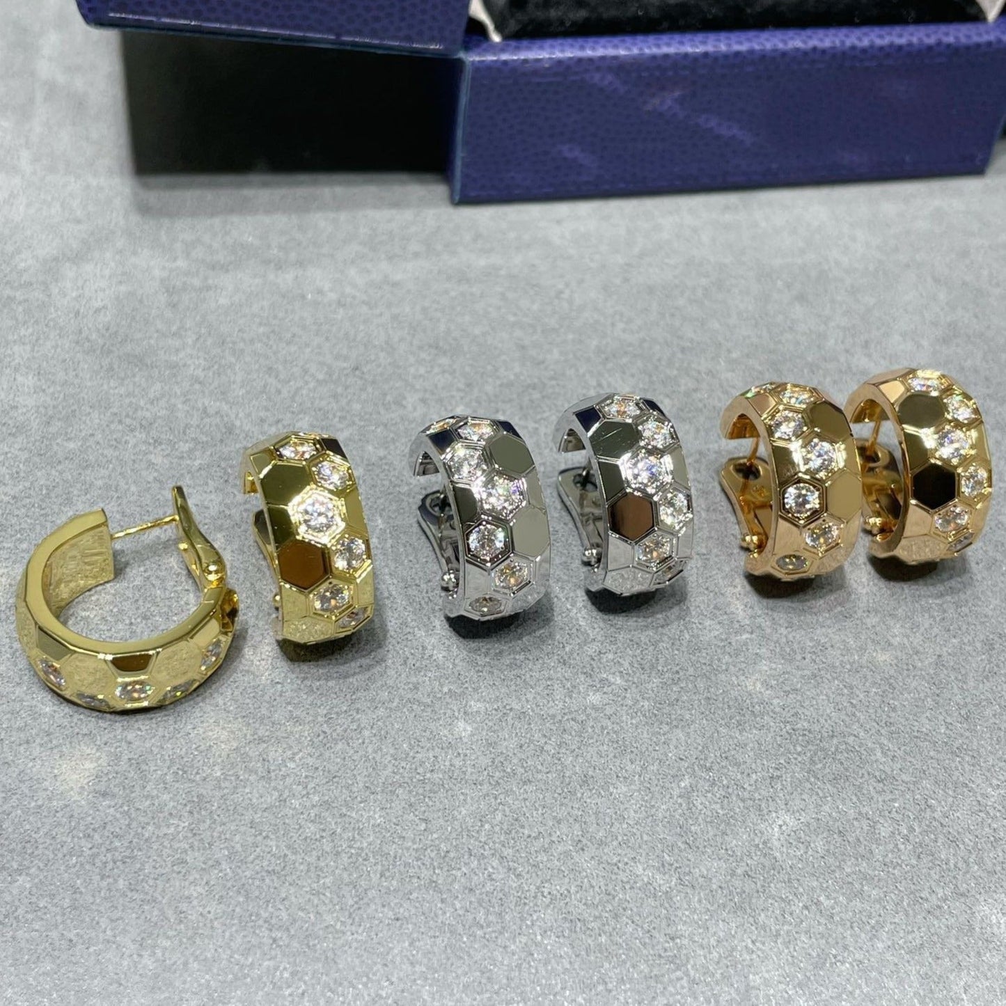 [AuraEcho]BEE LOVE DIAMOND HOOP EARRINGS