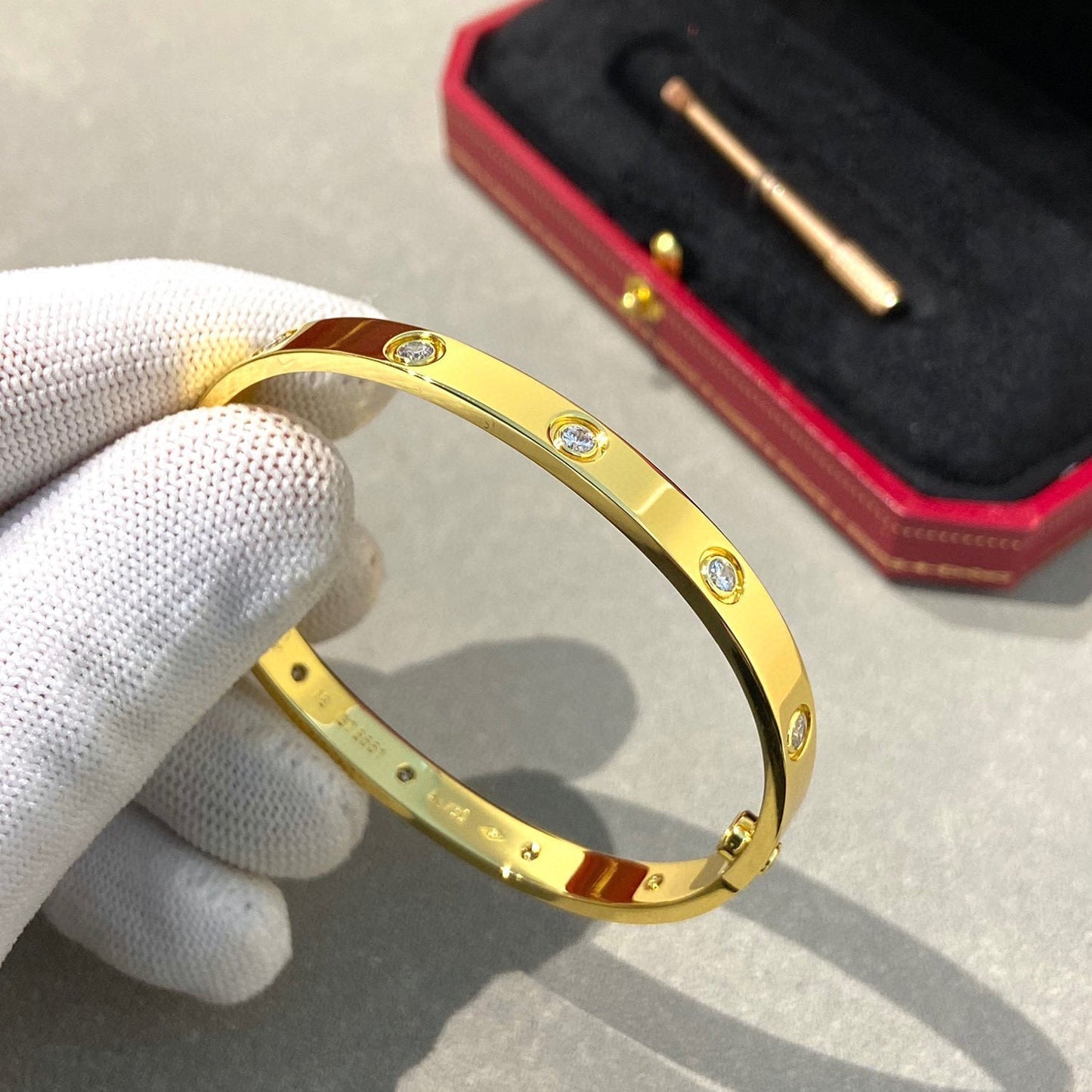 [AuraEcho]LOVE BRACELET 6.1MM 10 DIAMONDS