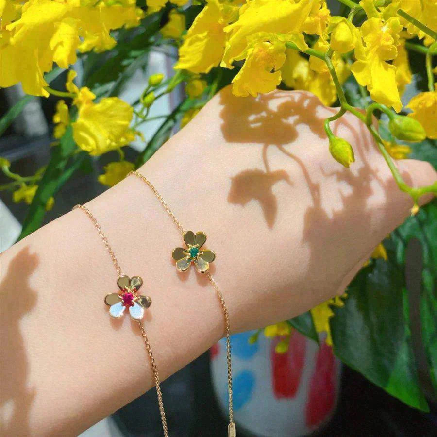 [AuraEcho]FRIVOLE GOLD FLOWER PINK MALACHITE BRACELET